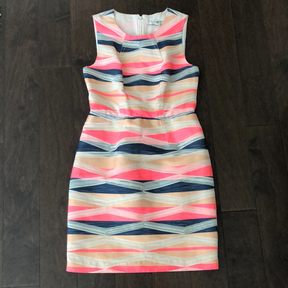 Trina Turk Size 8 Sheath Dress